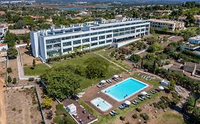 Luna Alvor Bay